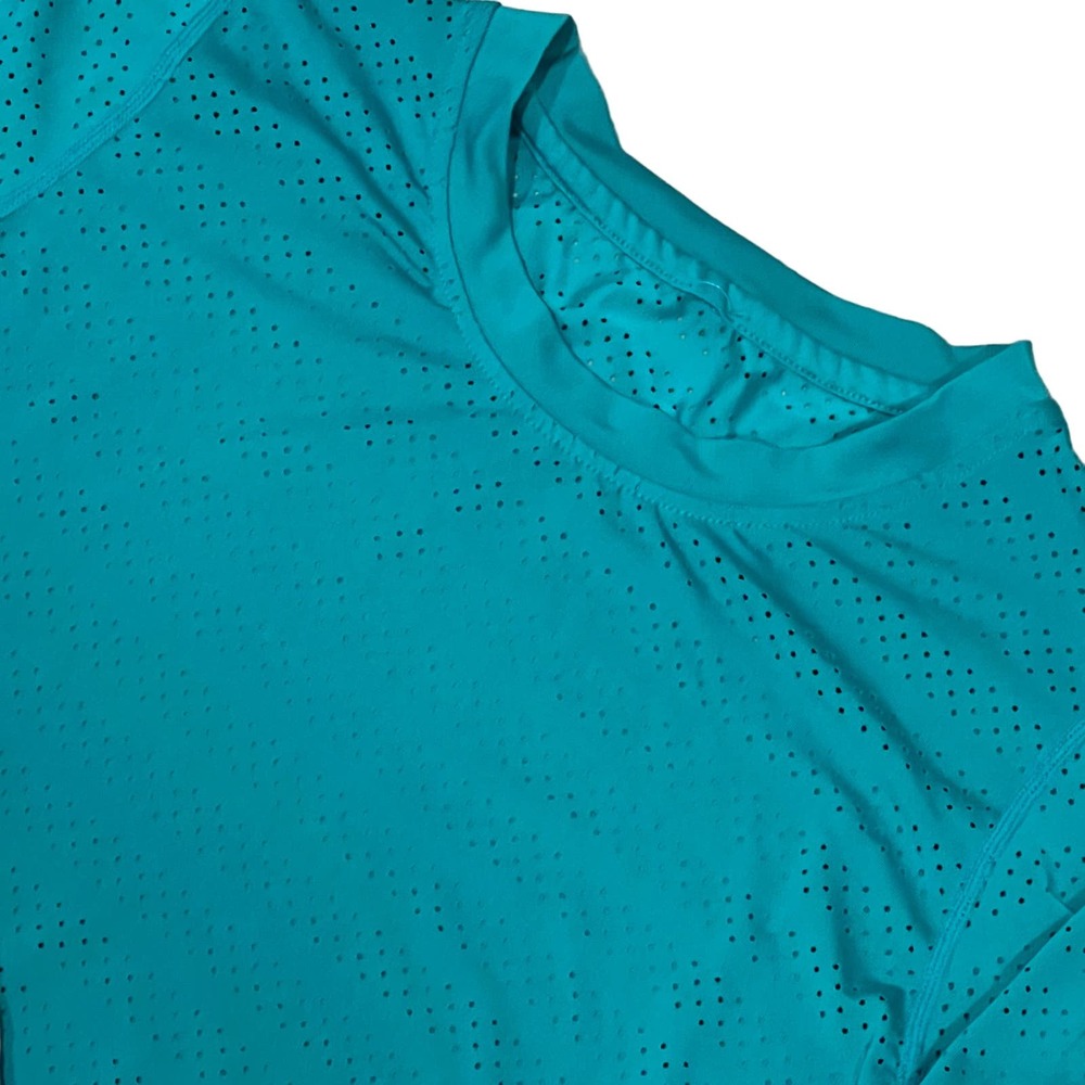 Zyia‎ Green Chill, Perforated LS Top, Sz M, 753-W